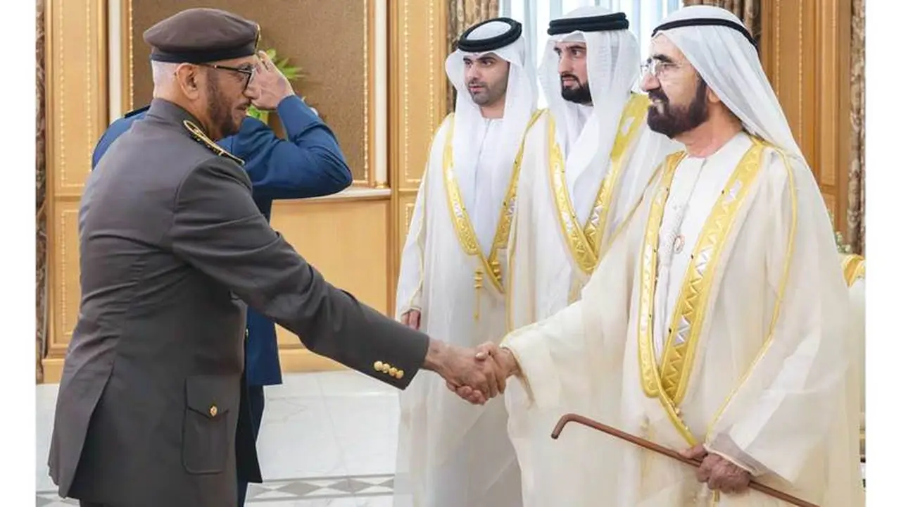 محمد بن راشد يستقبل التهاني بعيد الأضحى المبارك